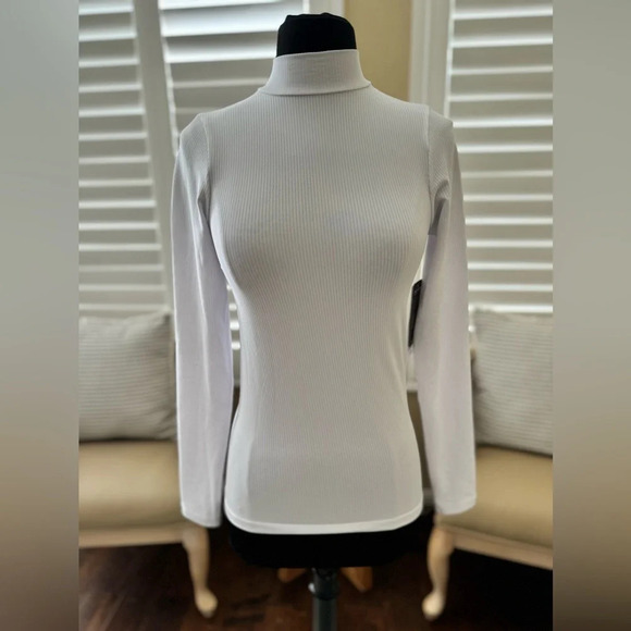 NWT | Athleta | Renew Seamless Mock Neck Long Sleeve Top - Size XS - Picture 3 of 6